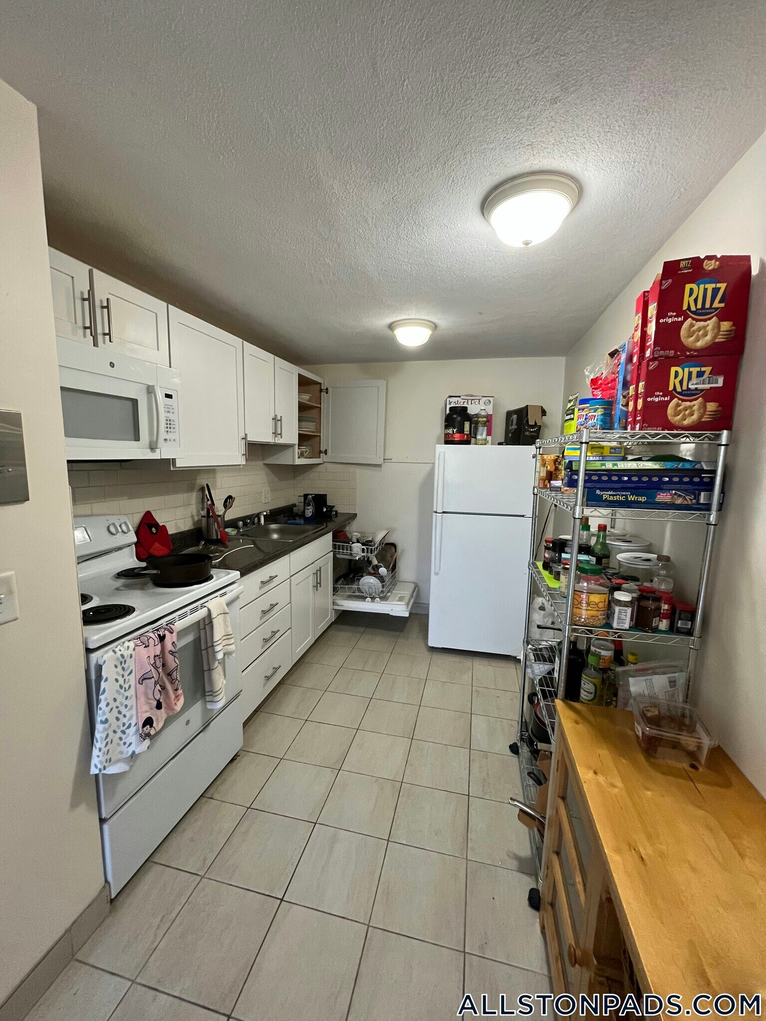 Building Photo - 88 Gardner St