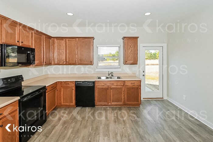 Building Photo - 42 Shepherds Loop