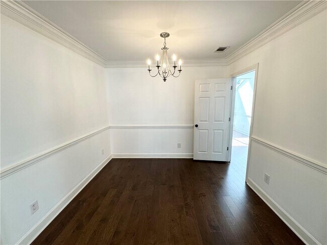 Building Photo - 84 Mt Vernon Cir