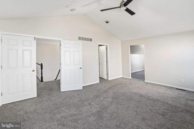 Building Photo - 217 Spruce Trail