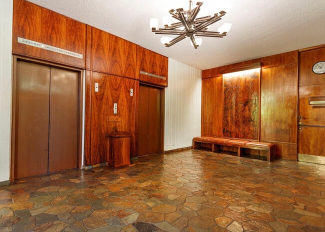 Building Photo - 1848 Kahakai Dr