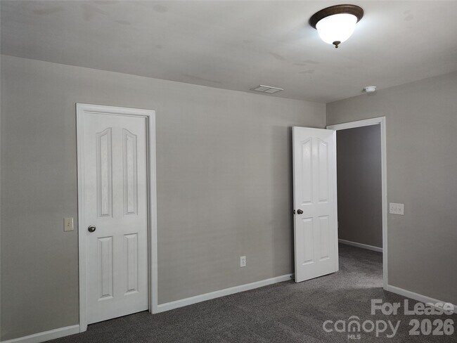 Building Photo - 8952 Kirkley View Ct