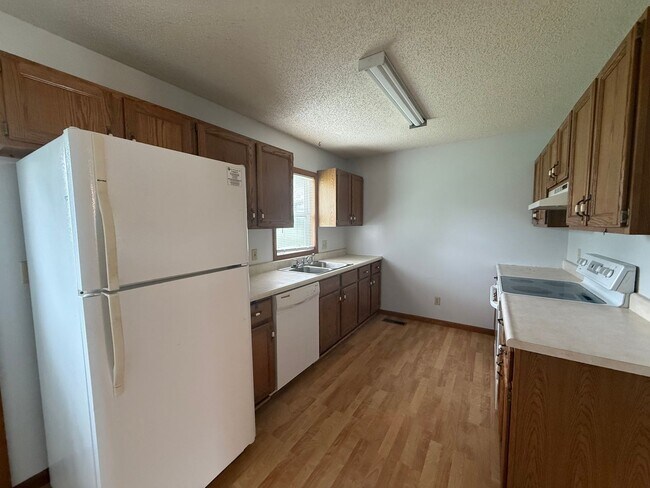 Building Photo - West Torrance Duplex