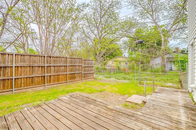Building Photo - 4909 Birchman Ave