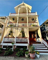 Building Photo - 34 Embury Ave