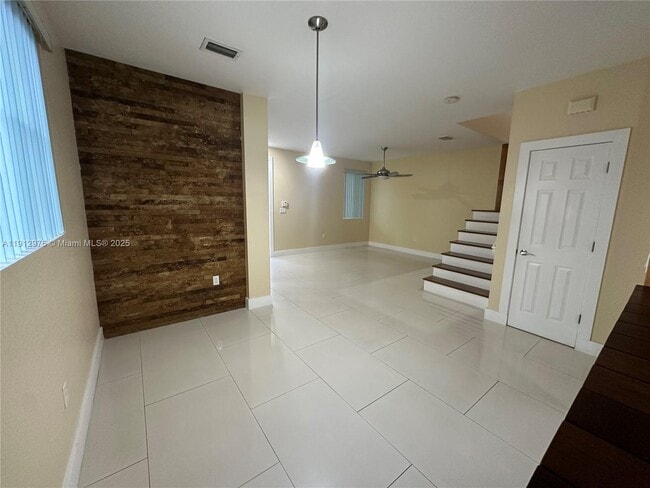 Building Photo - 27326 SW 142nd Ct