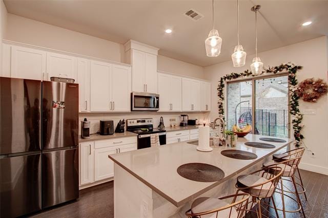 Building Photo - 1054 Maverick Dr