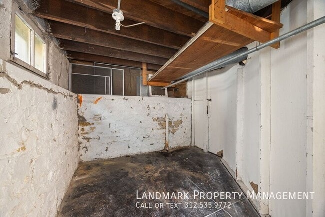 Building Photo - 812 Farragut Pl