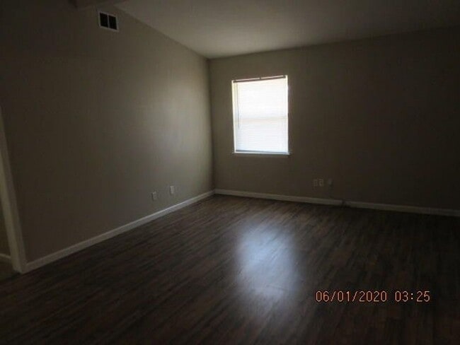 Building Photo - 3 Bedroom in Fort Walton Beach