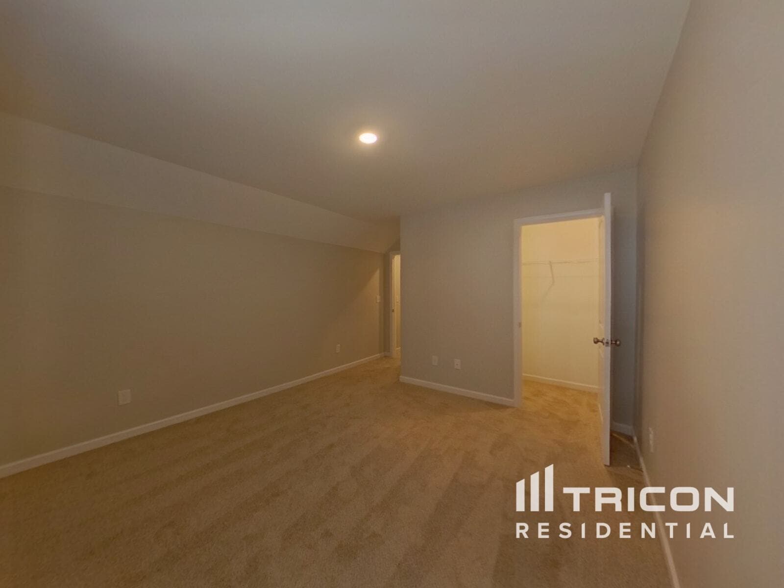 Building Photo - 241 Roosevelt Thompson Rd