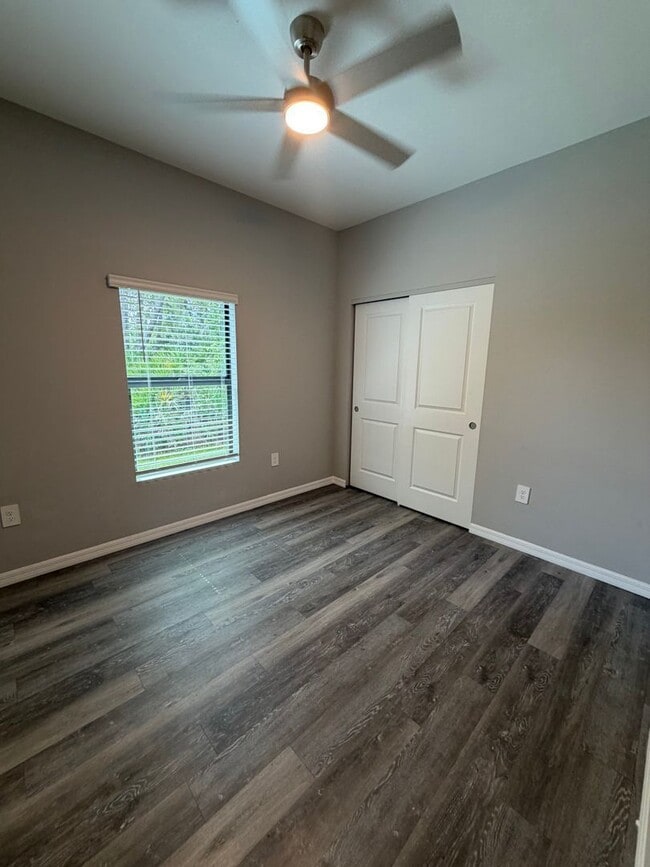 Building Photo - 24501 Zephyr Ct
