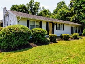 Building Photo - 31294 Kendale Rd