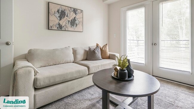 Building Photo - 170 Emery Ave NW