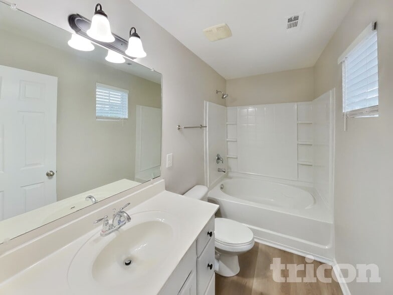 Building Photo - 4109 Alicia Ln