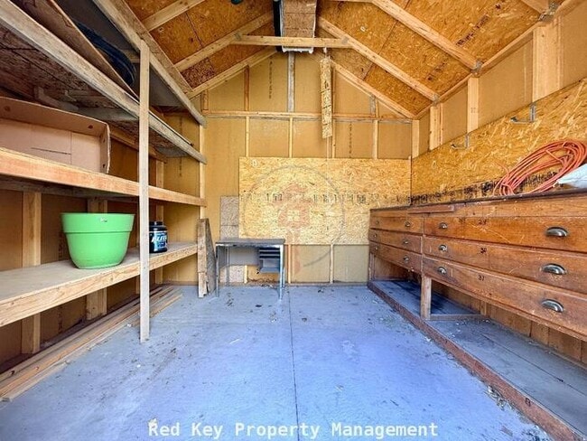 Building Photo - 474 E 1370 N