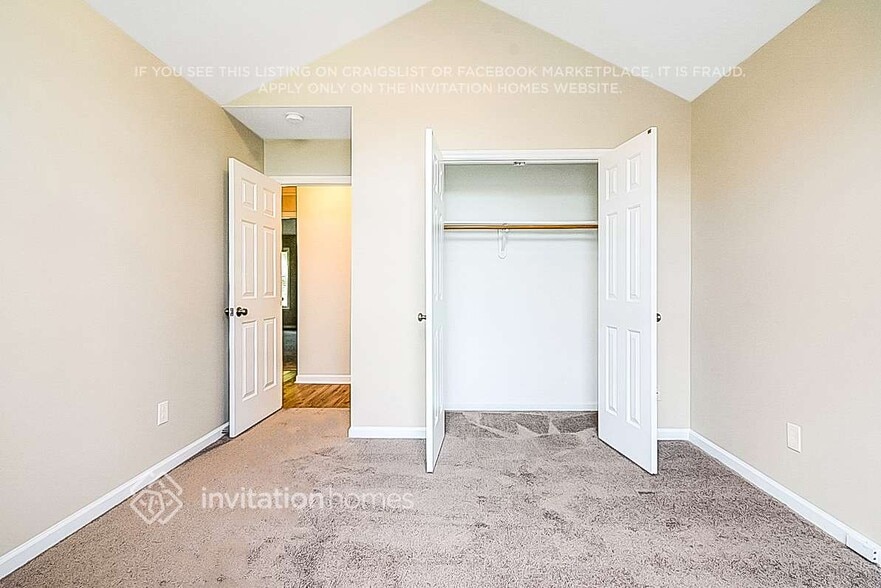 Building Photo - 119 Woodsorrell Ct