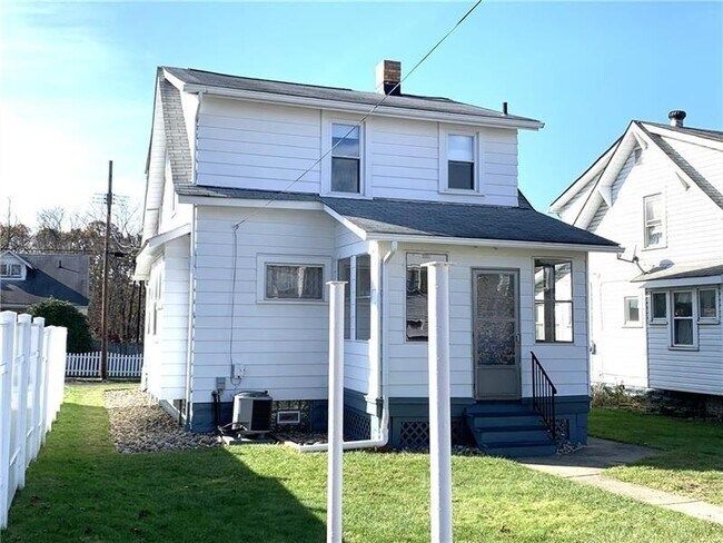 Building Photo - 3506 8th Ave