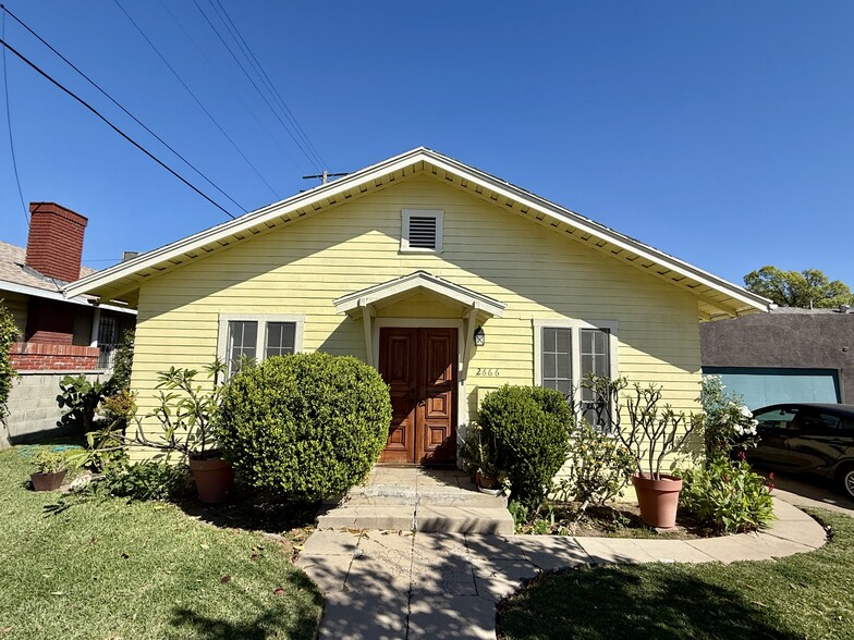 Building Photo - 2666 Cimarron St