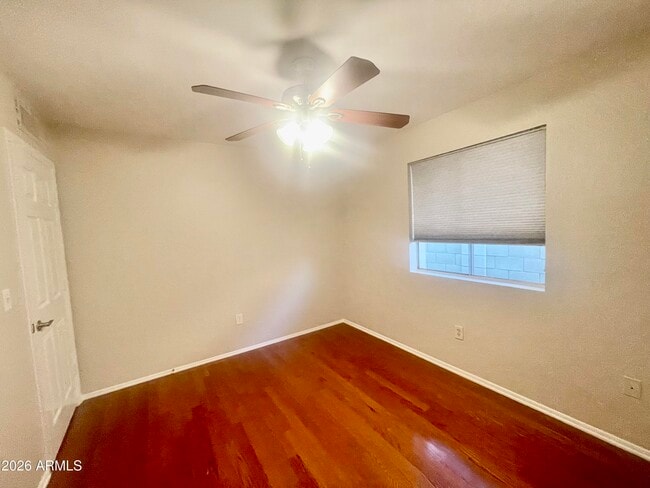 Building Photo - 508 E Angela Dr