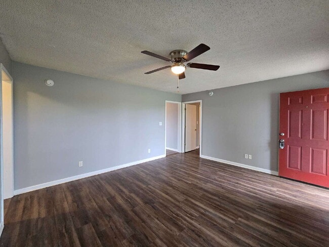 Building Photo - 1301 Sharptail Trail