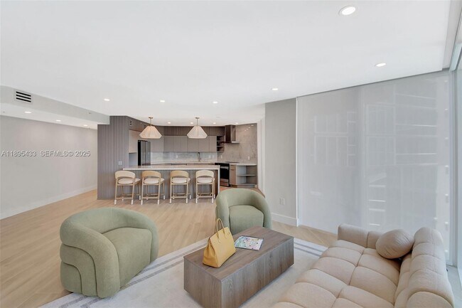 Building Photo - 3370 Hidden Bay Dr