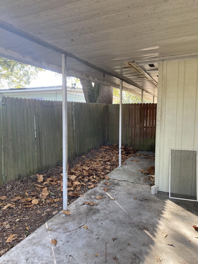 Building Photo - 8459 Herlong Rd