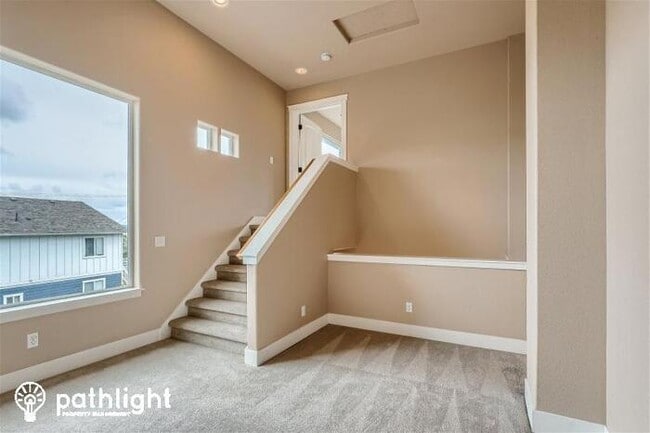 Building Photo - 6521 Eastside Drive Northeast, Tacoma, WA,...