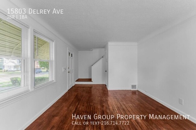 Building Photo - 15803 Delrey Ave