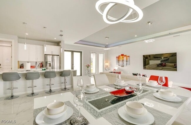 Building Photo - 117 SE 4th St