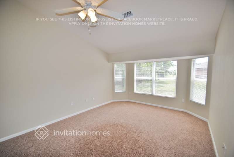 Building Photo - 427 Biscayne Ave NW