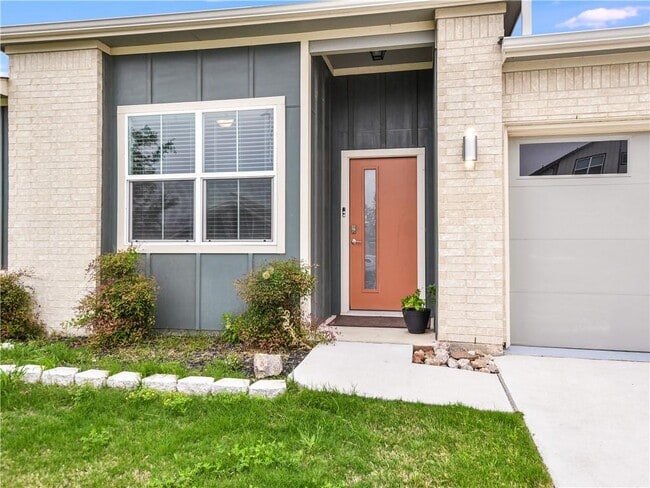 Building Photo - 4612 Oxgang Dr