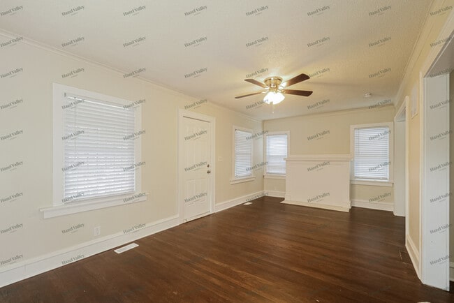 Building Photo - 5618 Olive St