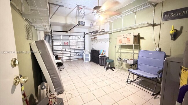 Building Photo - 15249 SW 37th Terrace