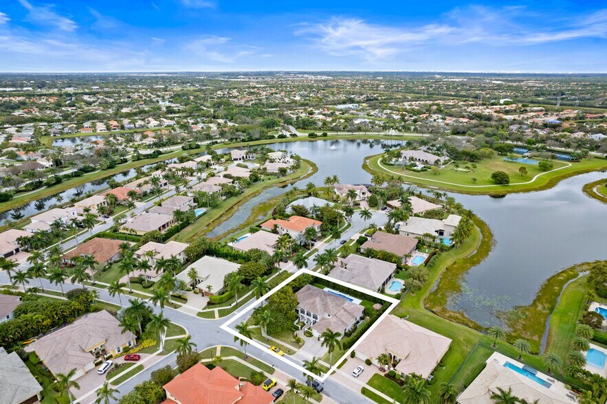 Building Photo - 4430 Island Reef Dr