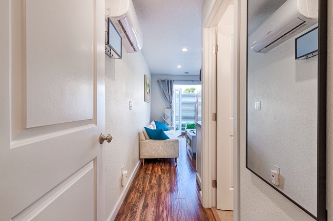 Building Photo - 515 Mountain View Ave