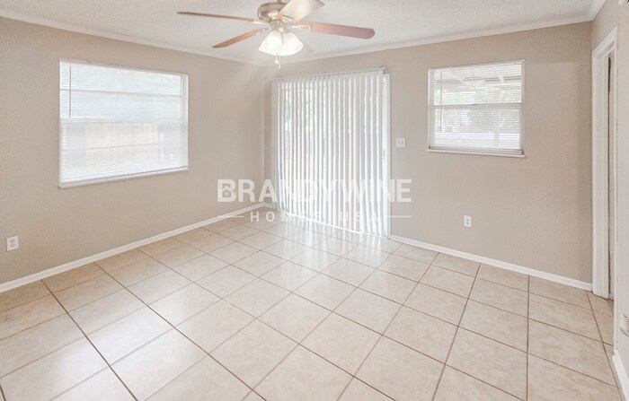 Building Photo - 14024 Arbor Knoll Cir