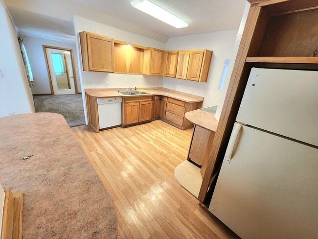 Building Photo - 2 Bedroom/2 Bath House