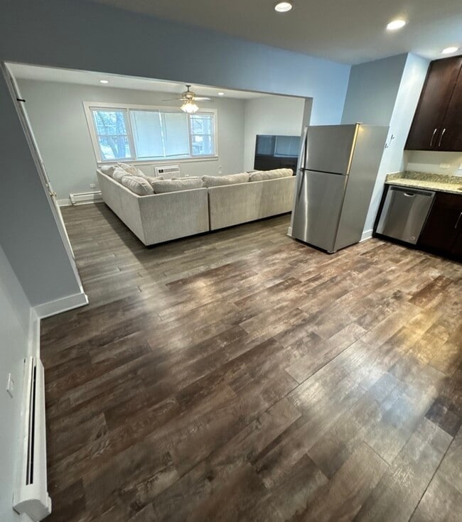 Building Photo - 1443 Homestead Rd