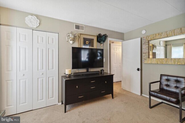 Building Photo - 5382 Smooth Meadow Way