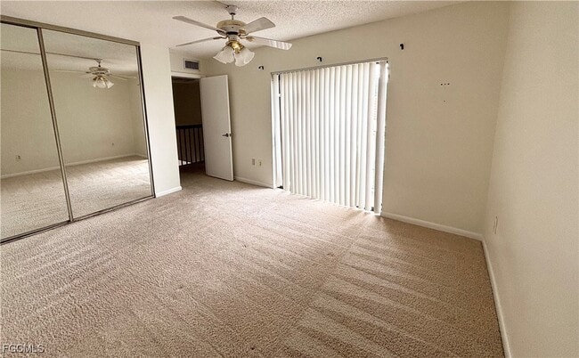 Building Photo - 5201 Cedarbend Dr