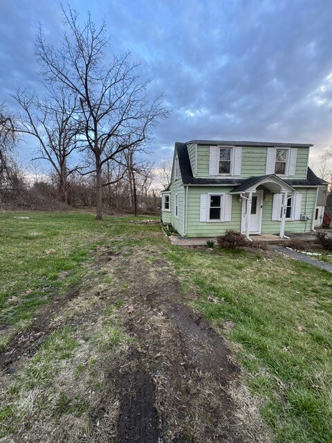 Building Photo - 145 Buttonwood St
