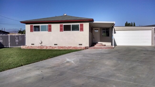 Building Photo - 17065 E Benbow St