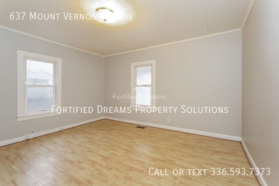 Building Photo - 637 Mount Vernon Ave
