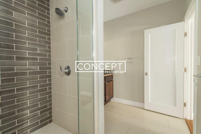 Building Photo - 339A D St. Unit 5B