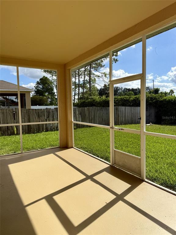Building Photo - 10211 Goldenbrook Way