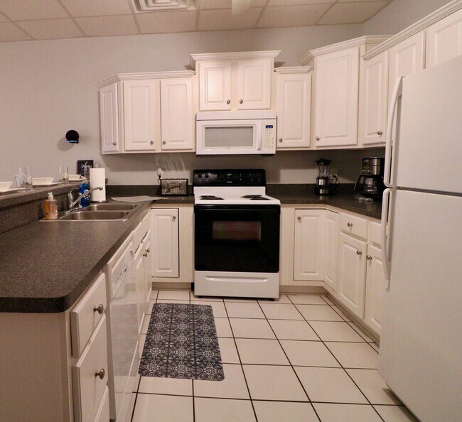 Building Photo - 1313 Enterprise Dr