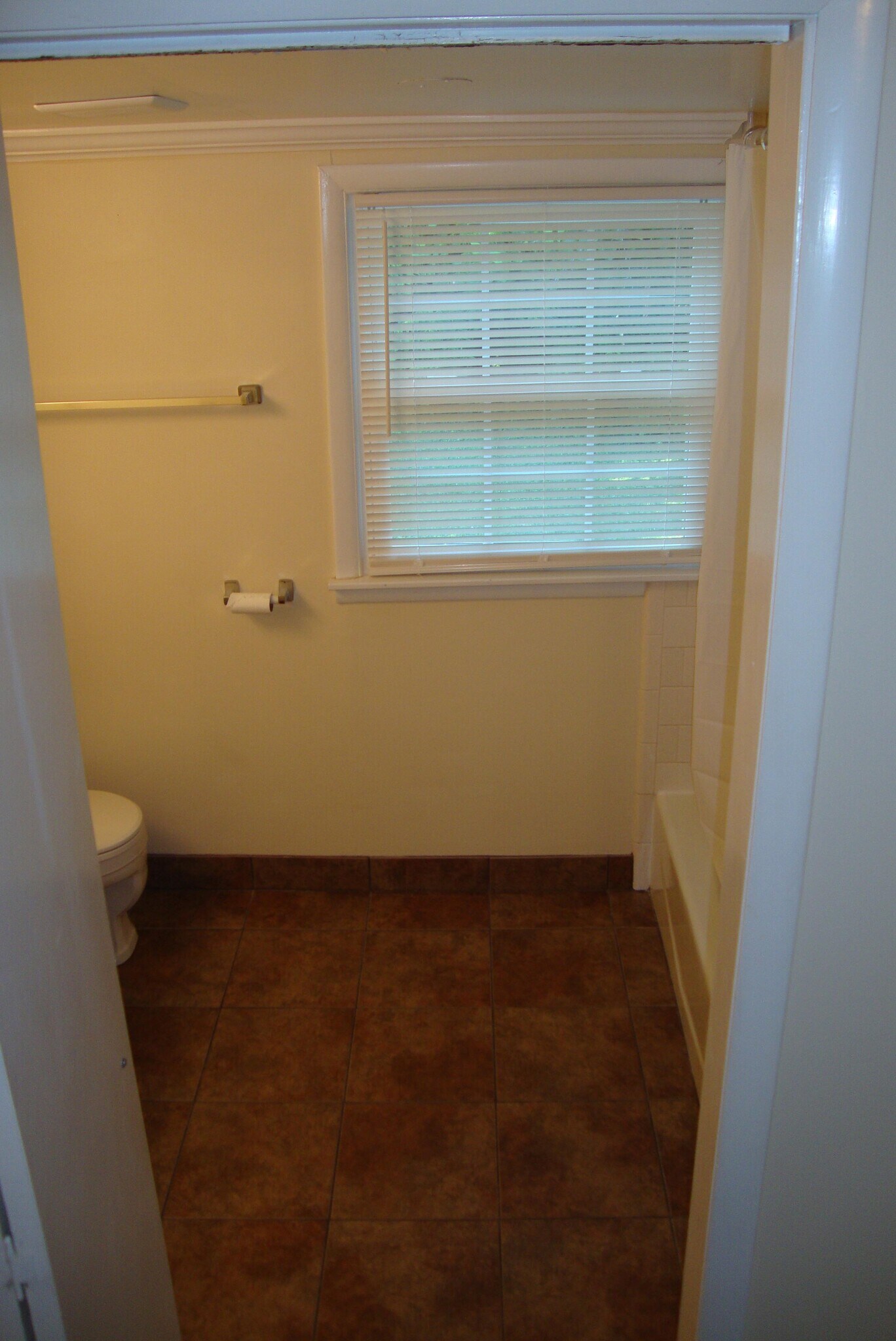Building Photo - 4925 Hopedale Dr