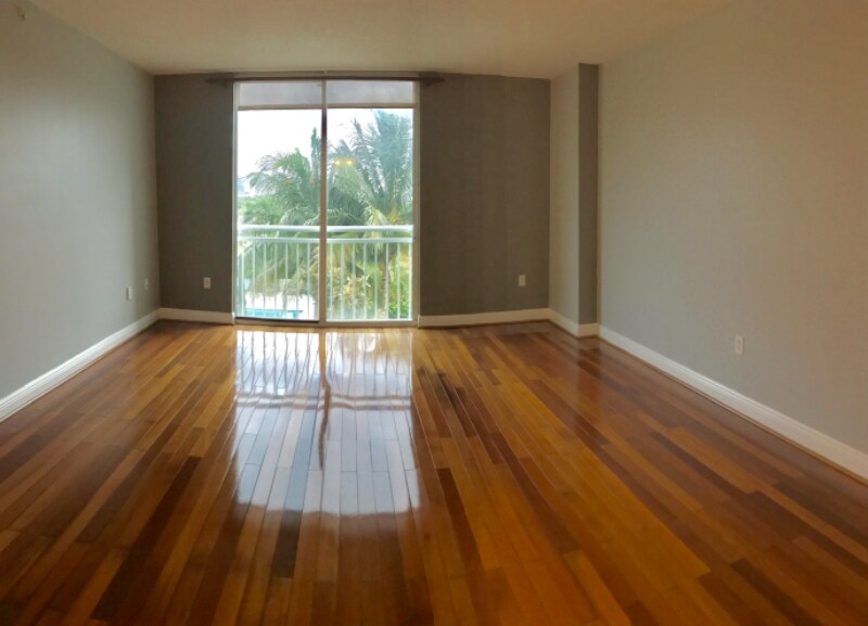 Building Photo - 3000 Coral Wy