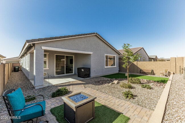 Building Photo - 3347 S 156th Ave