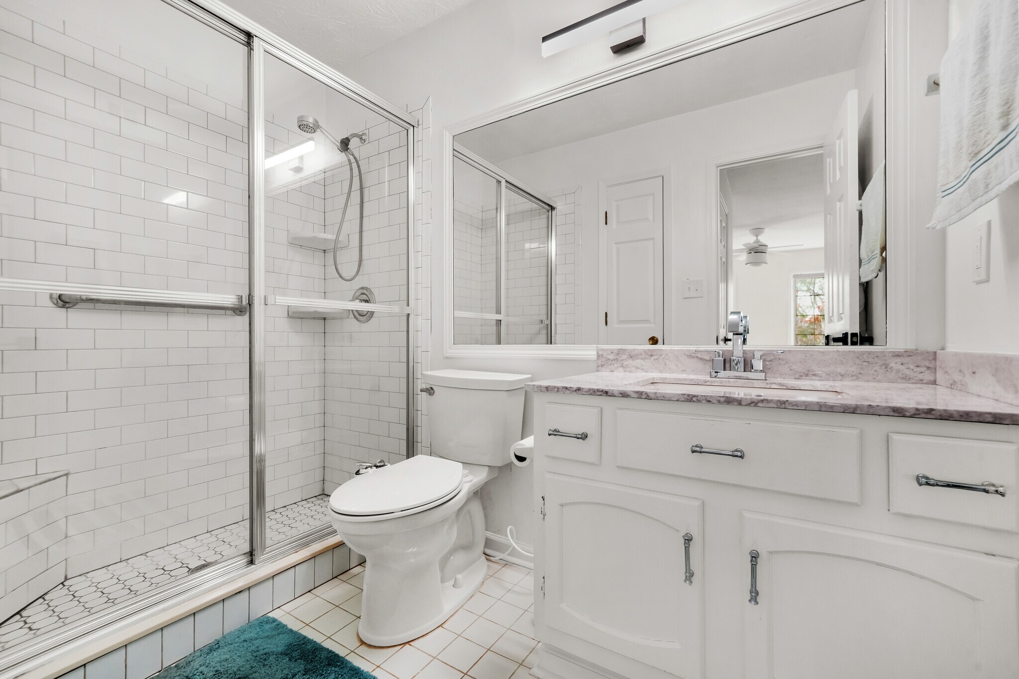 Building Photo - 1242 Weatherstone Dr NE